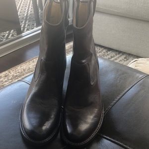 Frye Jackie Button short boot size 6- worn once